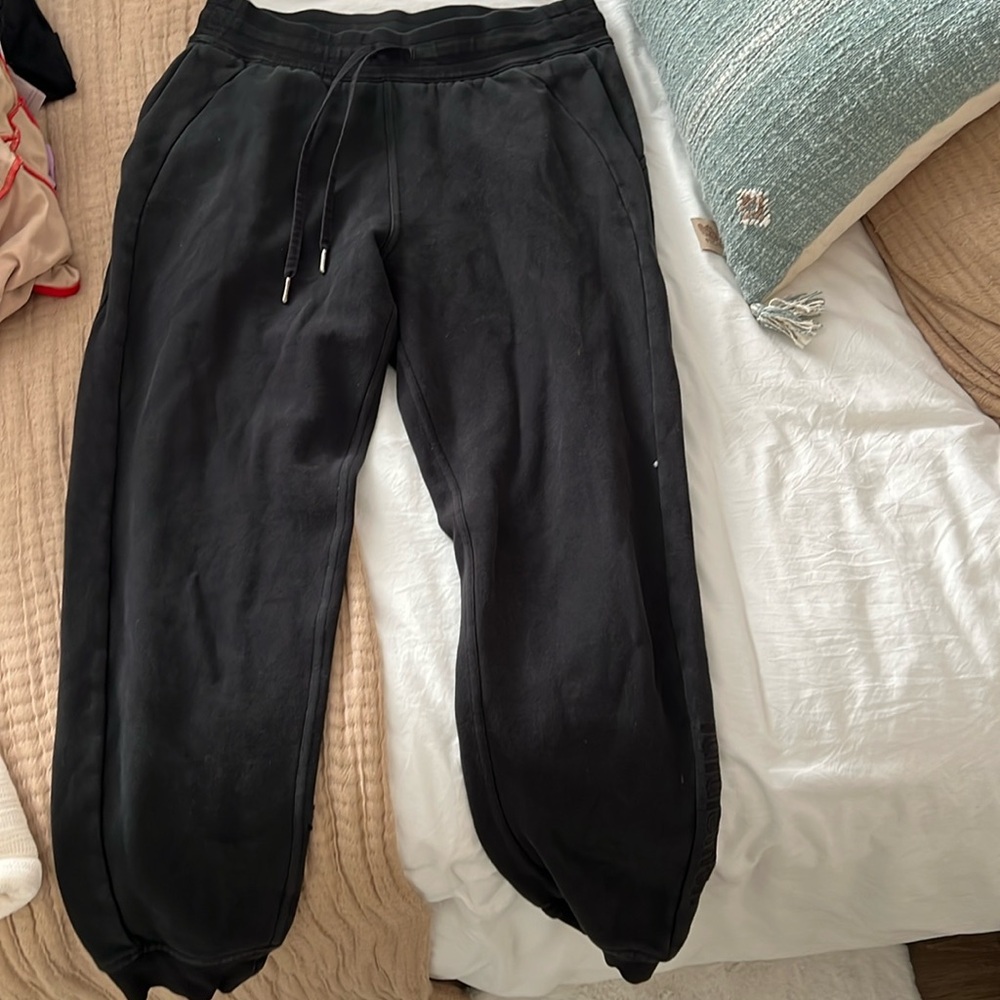 Size 10 Lululemon black sweatpants